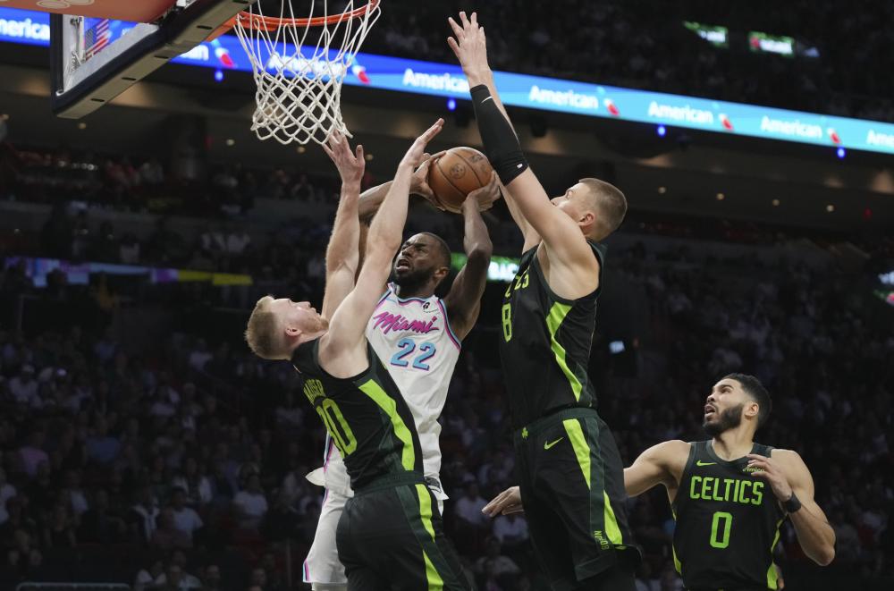 兰成功背后 兰成功背后